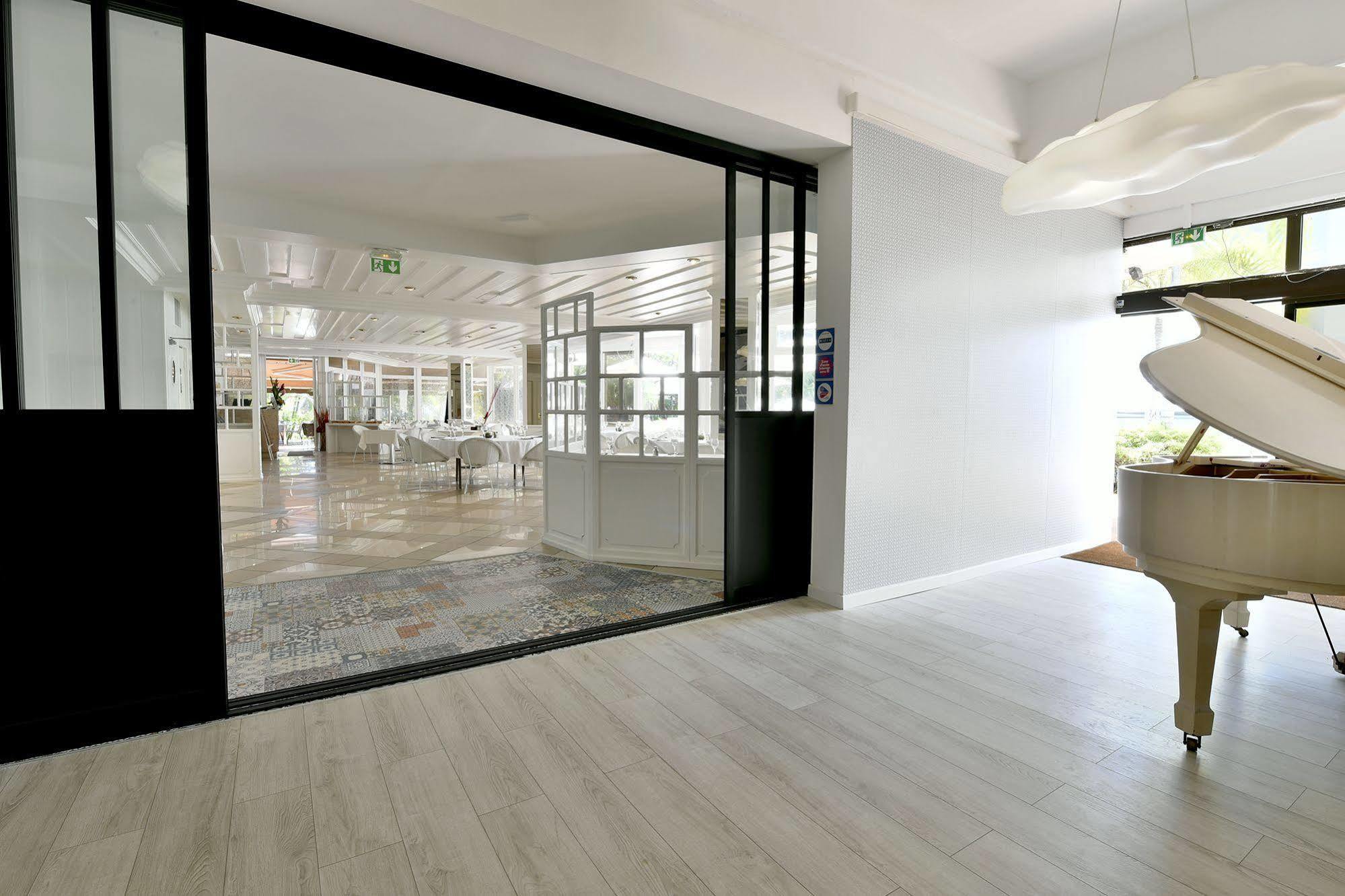 Hotel Le Saint Denis Dış mekan fotoğraf